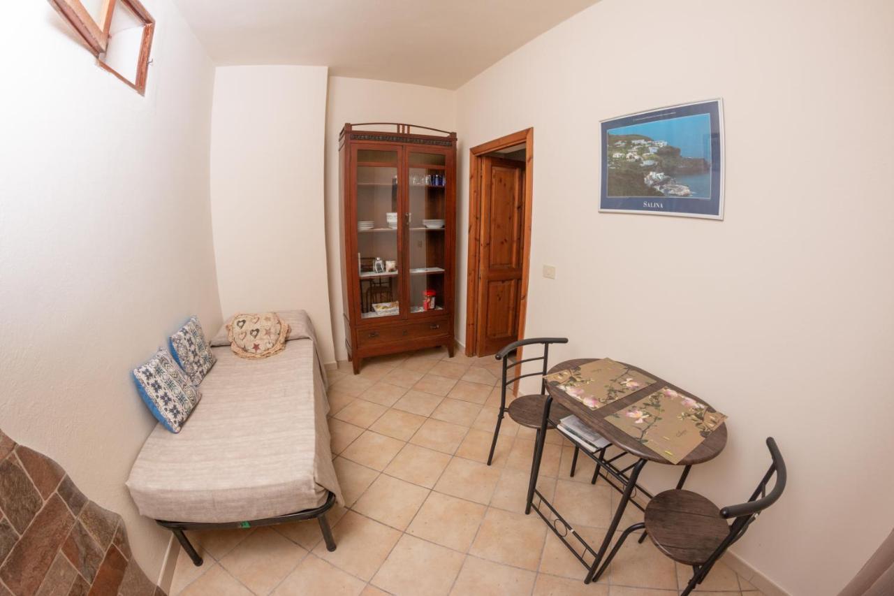 Agriturismo Al Cappero Malfa  Dış mekan fotoğraf